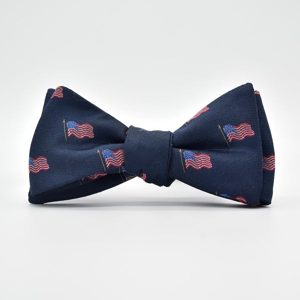 Bird Dog Bay Old Glory Club Bow Tie in Navy