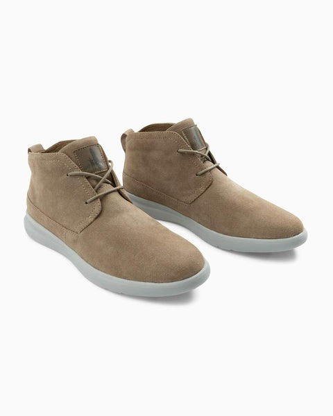 Johnnie-O The Chill Chukka in Taupe